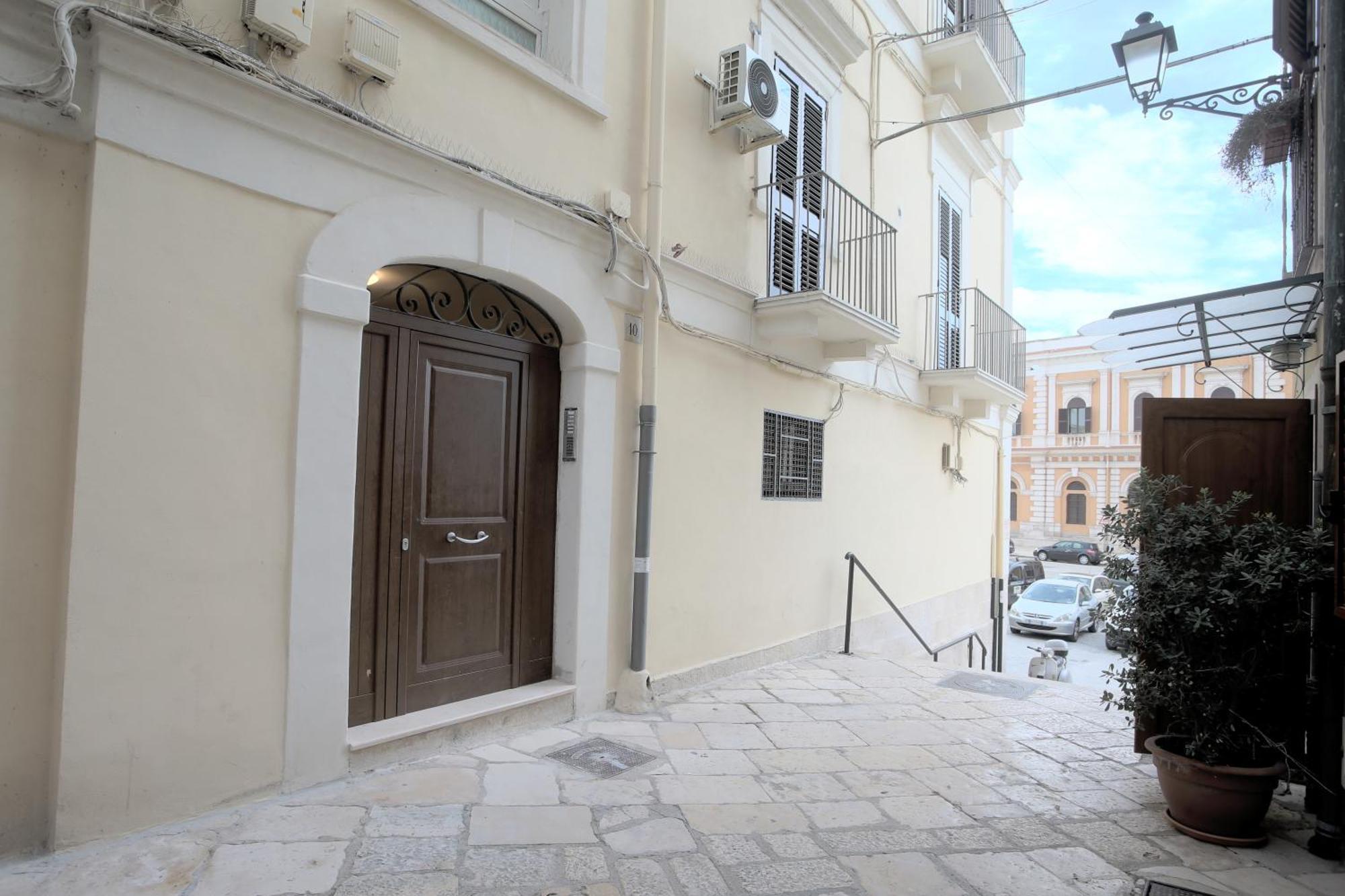 Le Residenze Del Capitano Hotel Bari Kültér fotó