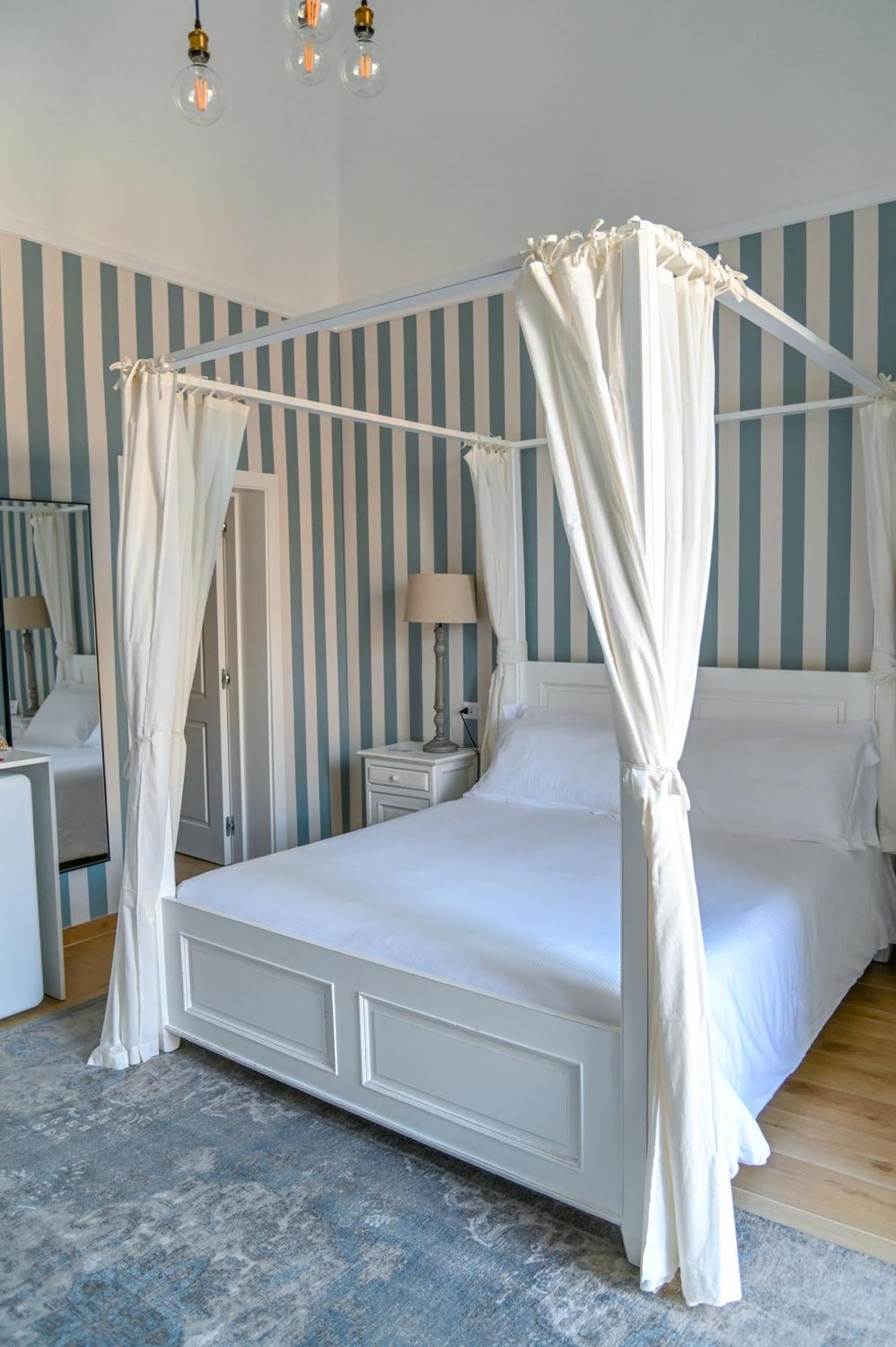 Le Residenze Del Capitano Hotel Bari Kültér fotó