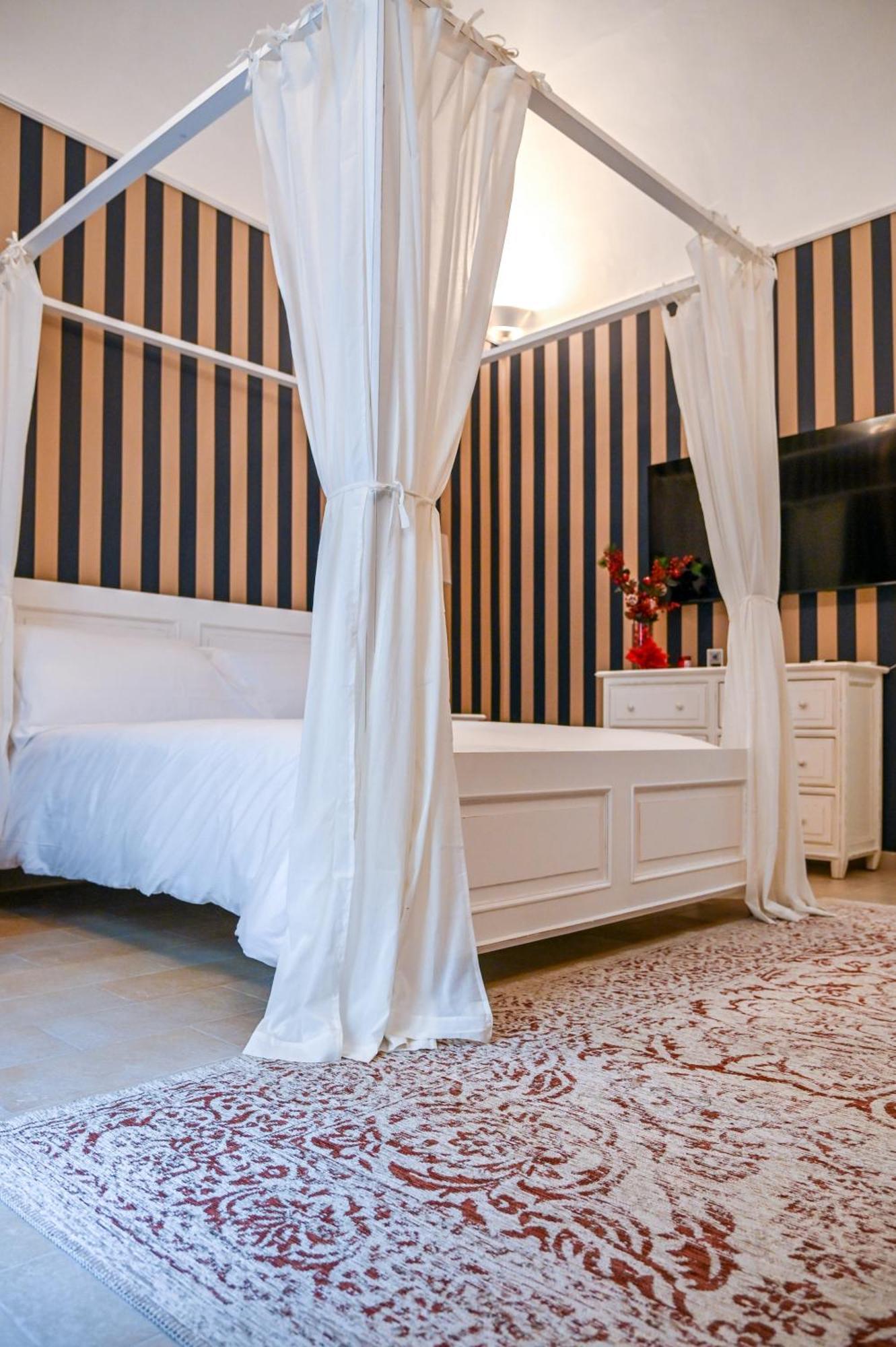 Le Residenze Del Capitano Hotel Bari Kültér fotó