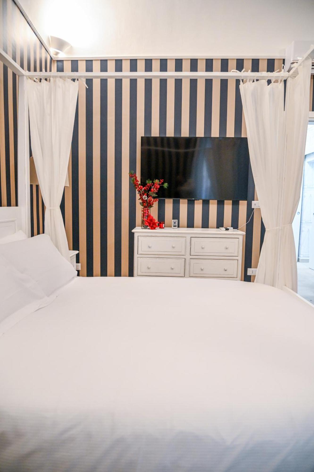 Le Residenze Del Capitano Hotel Bari Kültér fotó